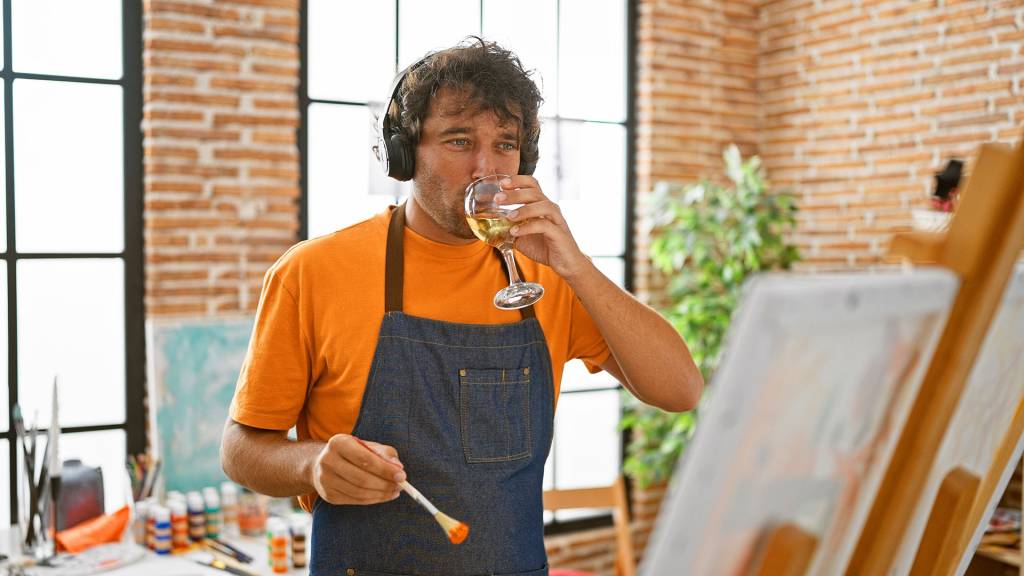 Thinking Corporate? 3 Reasons Paint‑&‑Sip Works for Networking